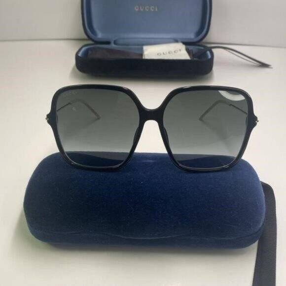 💯- New Authentic Gucci Grey Butterfly Ladies Sunglasses GG1267S 001 60 - Picture 5 of 13